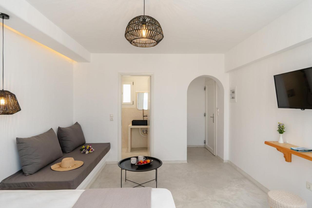 Celestial Seaview Apartments-Portara Naxos City Екстер'єр фото